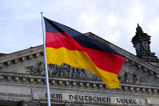 Tak Niemcy zareagowali na triumf AfD. Tłumy na ulicach