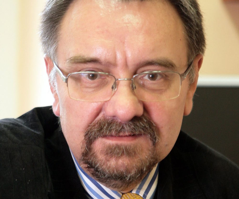 Prof. Romuald Dębski