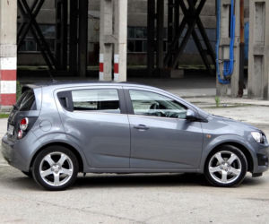 Chevrolet Aveo 5d 2013