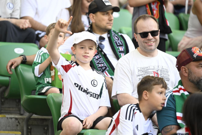 Legia Warszawa - Zagłębie Lubin: Zdjęcia kibiców