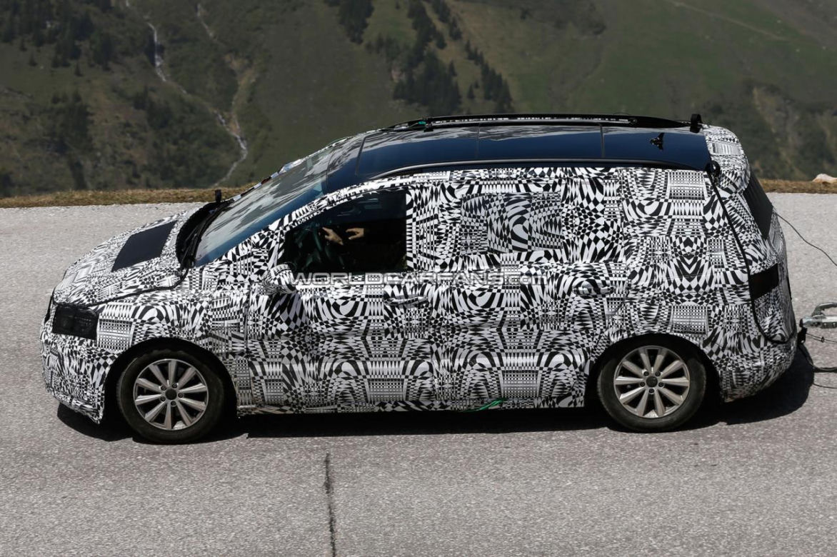 Volkswagen Touran 2015