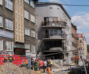Rozkręciła instalację i zginęła z córkami w eksplozji. To była czuła, wzorowa matka