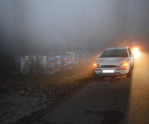 Szczepanowice. Pijany kierowca uderzył w mostek i uciekł. Zgubił go telefon teścia 