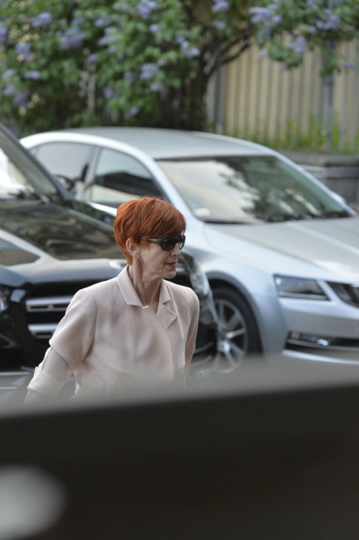 Ujawniamy kulisy posiedzenia klubu PiS w siedzibie partii
