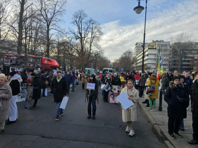 Protest przed Sejmem (17.12.2025)