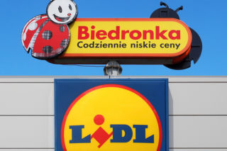 Stylowa łazienka z Biedronki, kurtki dla rodziny w Lidlu [NOWE PROMOCJE]