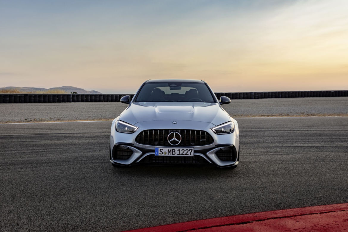 Mercedes-AMG C 63 S E Performance (2023)