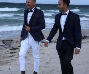 Krzysztof Gojdź i Marcin Roznowski: Ślub na plaży