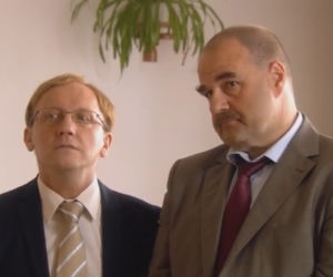 Ranczo 8 sezon odcinek 95. Senator Kozioł (Cezary Żak), Czerepach (Artur Barciś)