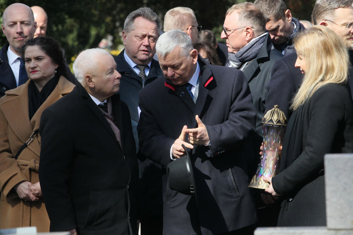 Kaczyński uczcił pamięć ofiar katastrofy smoleńskiej