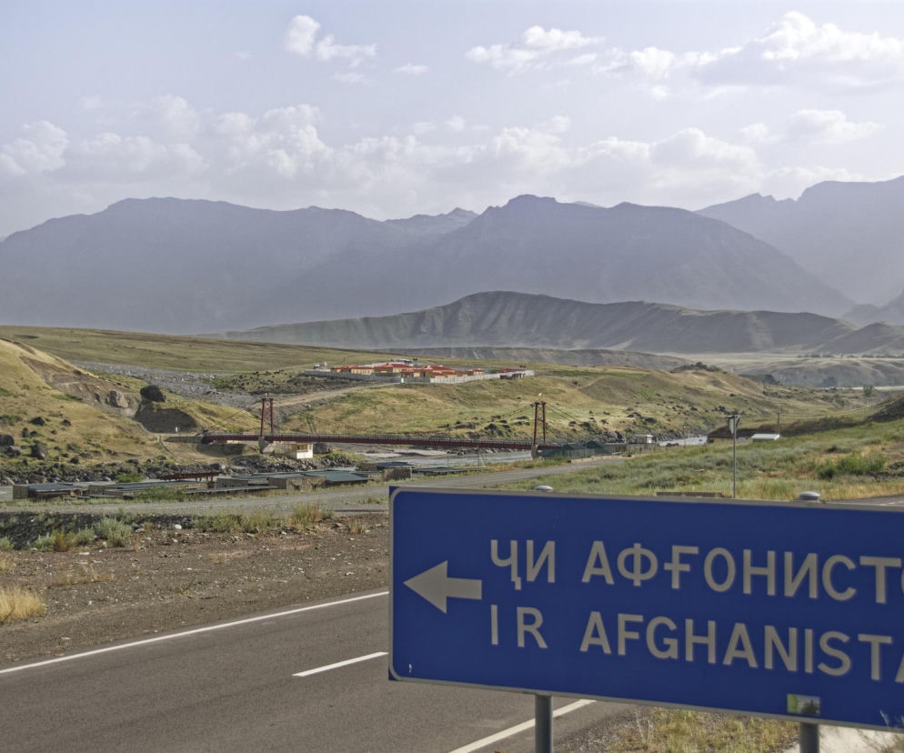 Tadżykistan, Afganistan