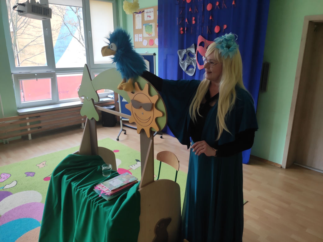 Dzień teatru z Eską, aktorami i radomskimi maluchami