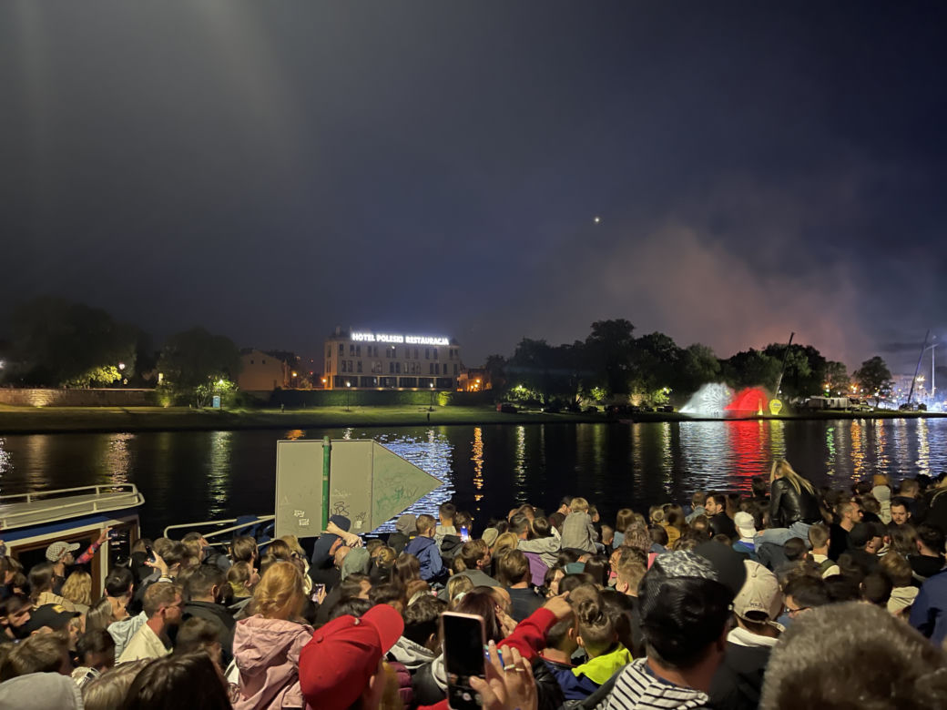 Wielka Parada Smoków 2023 w Krakowie! Nocne Widowisko na Wiśle