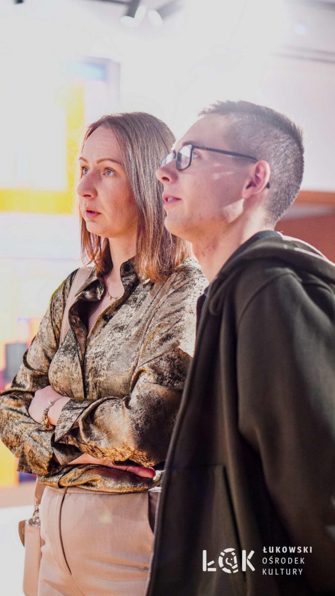 Wystawa w ŁOK "Okna na światy" Dariusza Skiermunta