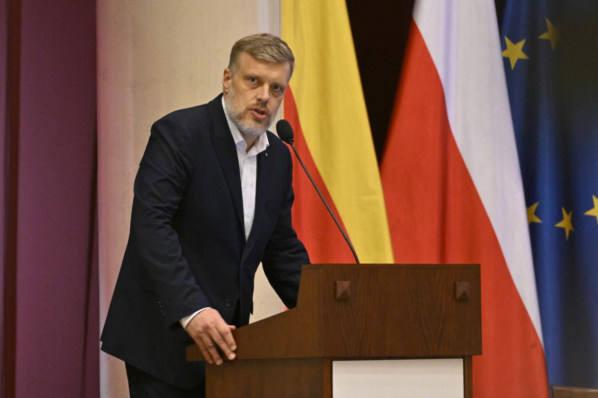 Wotum zaufania i absolutorium dla prezydenta Rafała Trzaskowskiego