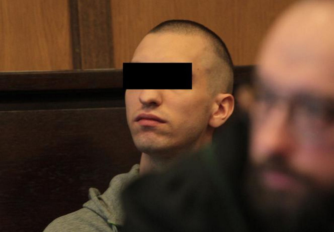 Wstrząsający mord w Konstancinie. 16-letnia Kornelia zginęła z rąk przyjaciółki i jej chłopaka