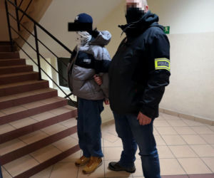 14-latkowie okradali seniorów metodą na policjanta