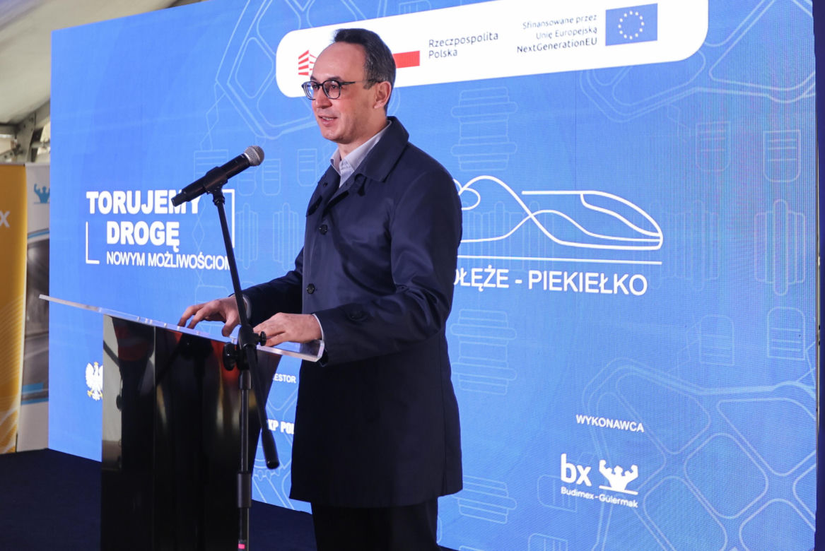Rozpoczęła się budowa najdłuższego tunelu kolejowego w kraju. Powstaje w Małopolsce