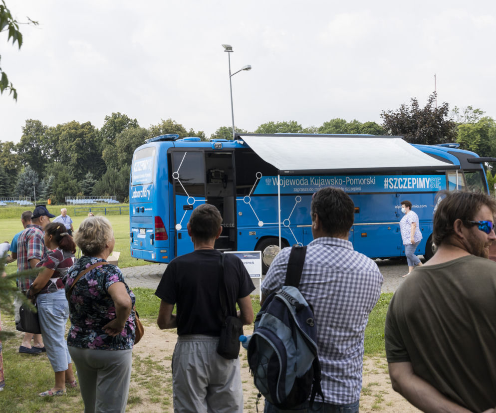 Szczepionkobus wyruszył do małych miejscowości. 