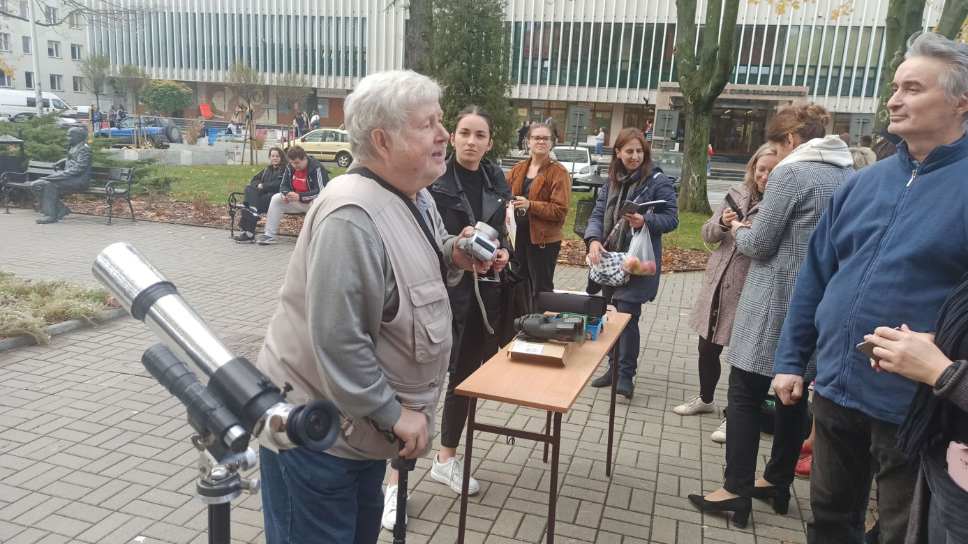 Obserwowanie zaćmienia słońca w Lublinie