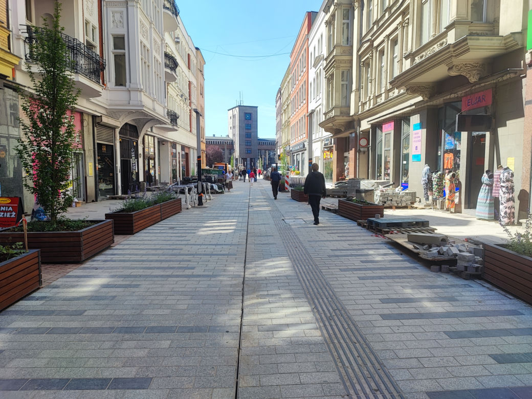 Ulica Dworcowa w Bytomiu nadal rozkopana
