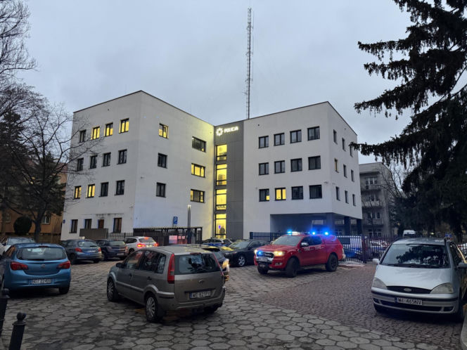 Przyniósł kopertę z białym proszkiem do komisariatu w centrum Warszawy