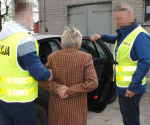 Chciała zabić córkę przy gotowaniu