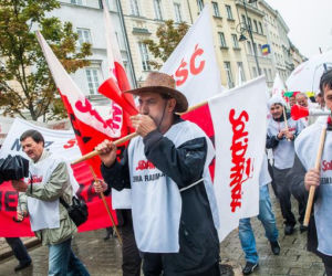 Demonstracja w zdjęciach. Zobacz naszą fotorelację!