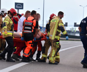 Potworny wypadek na trasie S8. Kabina cysterny zmiażdżona!