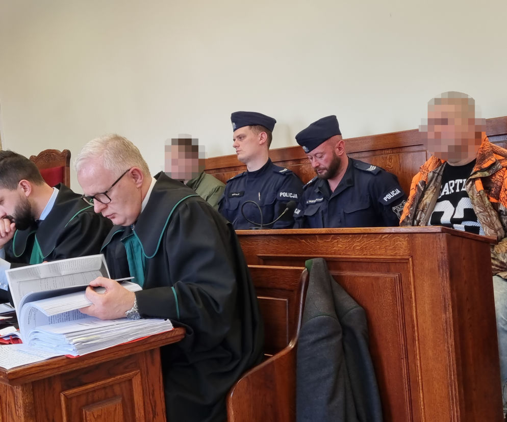 Wysadzili w powietrze dom nowożeńców z Sosnowa. Teraz tłumaczą się przed sądem