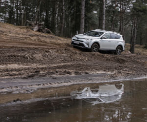 Toyota RAV4 Hybrid E-Four