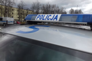 Estakada zablokowana! Roztrzaskała Hyundaia na barierkach!
