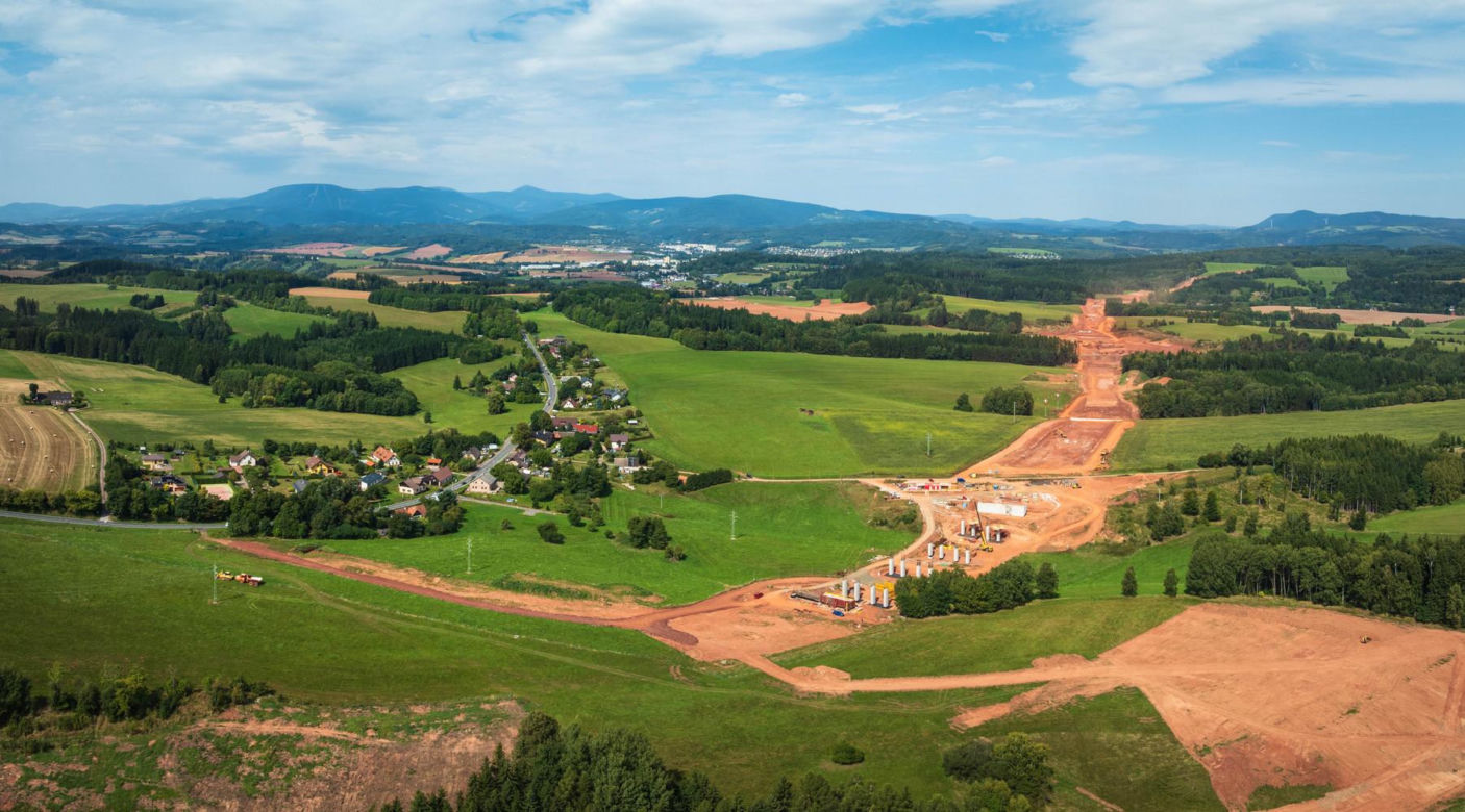 Autostrada D11 w Czechach - zdjęcia z budowy - sierpień 2025