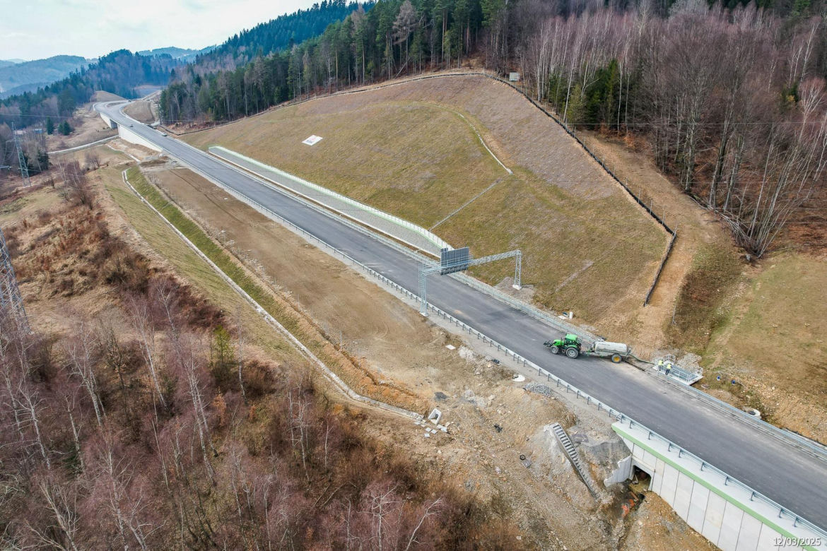 Budowa S1 obejścia Węgierskiej Górki. To jedna z najdroższych i najbardziej malowniczych tras w Polsce