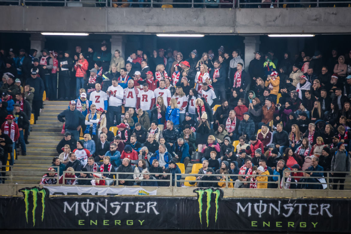 Grand Prix Polski w Toruniu. Zdjęcia kibiców z Motoareny