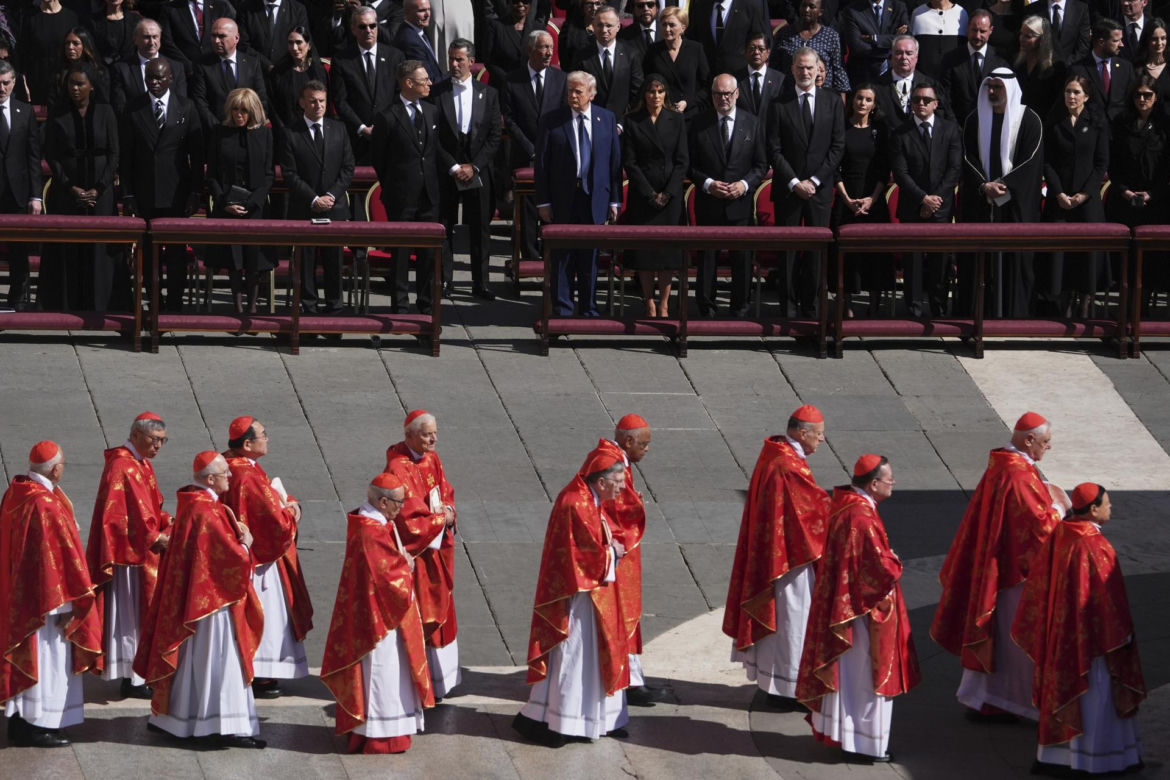 Głowy państw żegnają papieża Franciszka. Do Watykanu zjechali najważniejsi