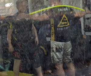 Bartosz Żukowski na siłowni