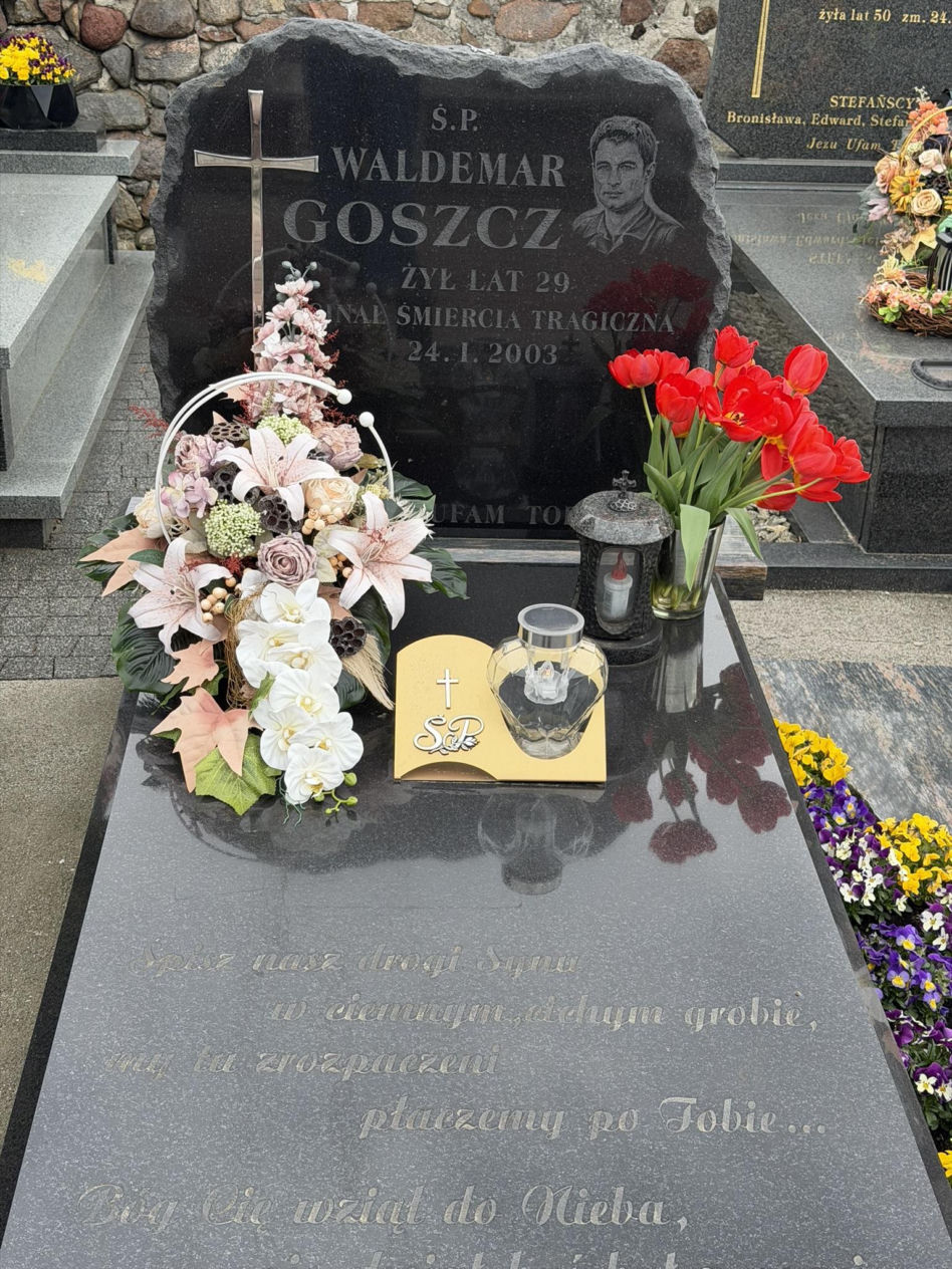 Grób Waldemara Goszcza