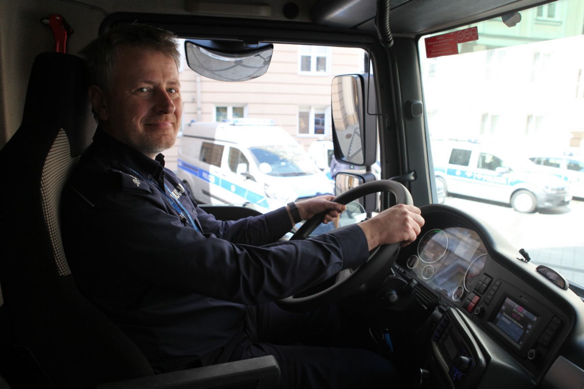 Nowe pojazdy policji