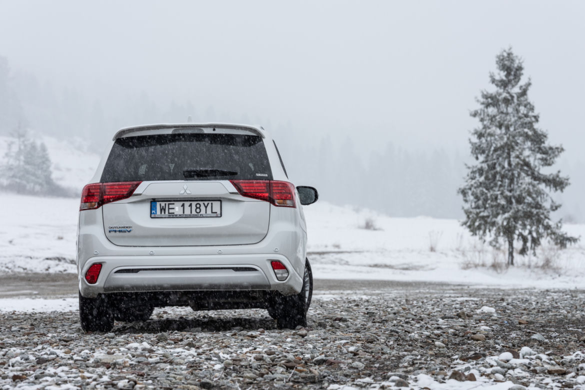 Mitsubishi Outlander PHEV 2020 
