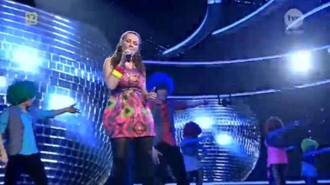 X FACTOR 2, odcinek 9: Joanna KWAŚNIK ze zwichniętą nogą POKONAŁA BIBĘ 