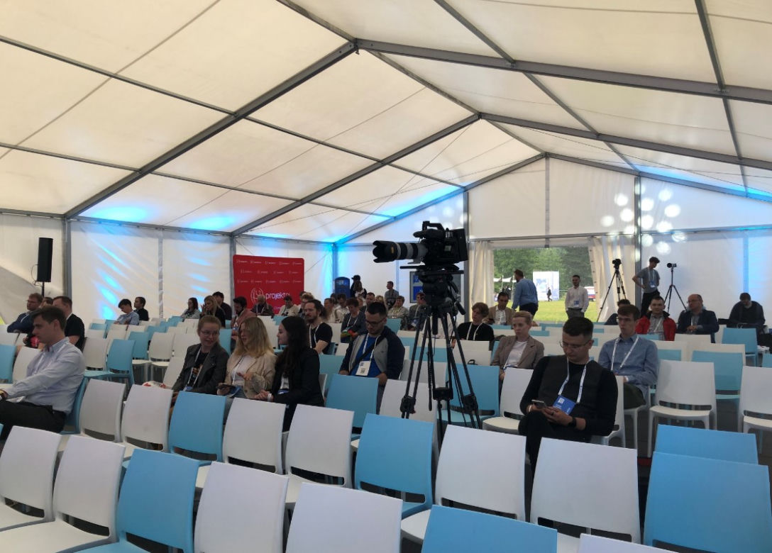 Forum GEN.PL w Katowicach. Młode pokolenie dyskutowało o przyszłości, technologii, pracy i sensie życia