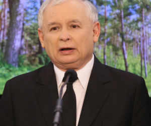Jarosław Kaczyński boi się zdrady