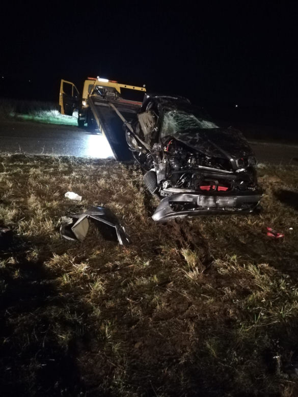 Koszmarny wypadek na A2 pod Łodzią! 18-latka i 20-latek z BMW nie żyją [ZDJĘCIA].