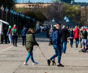 Gdynia: Tłumy na bulwarze. Powrócą zakazy?