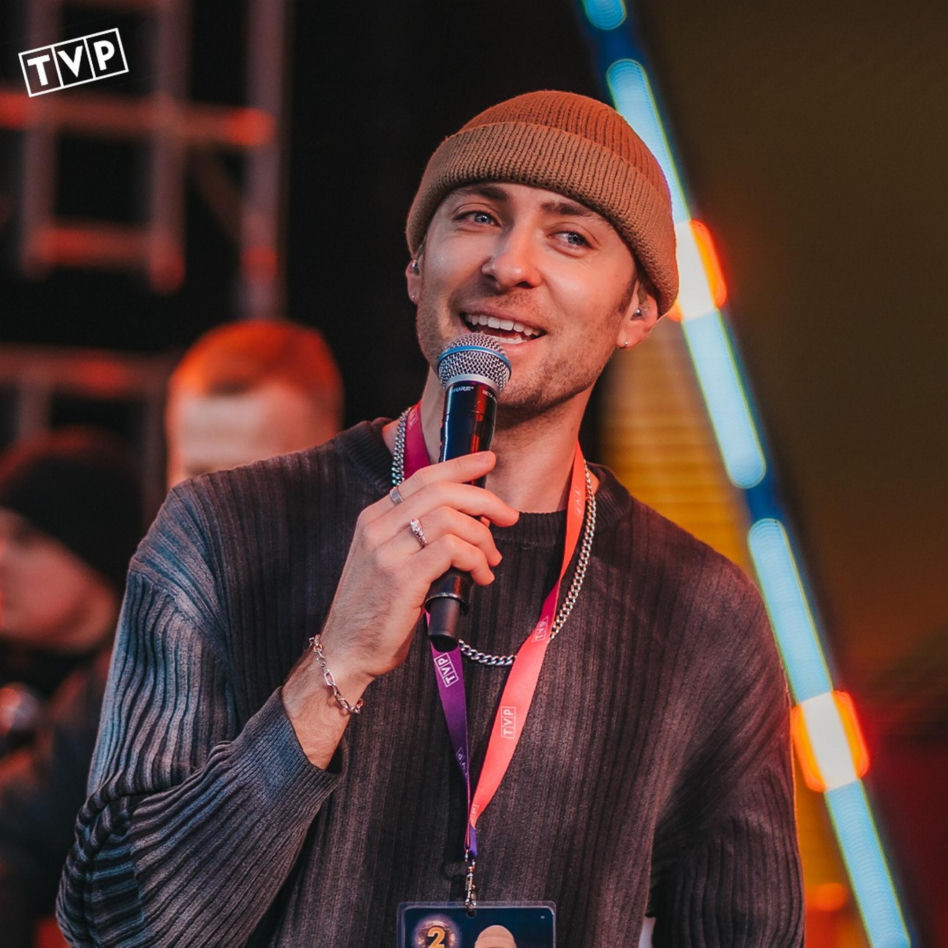 Sylwester z Dwójką 2024. Próby sceniczne: Michał Szpak, Dominik Dudek