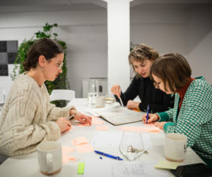 Apteka Designu o odpowiedzialnym projektowaniu komunikacji wizualnej w epoce nadmiaru