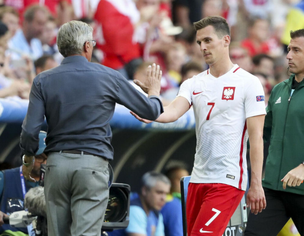 Arkadiusz Milik skończył 30 lat. Dostał wielką porcję motywacji na dalszą karierę, namiętne chwile z ukochaną