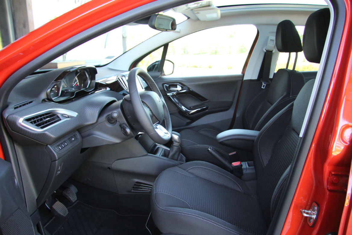 Peugeot 208 1.2 PureTech Allure