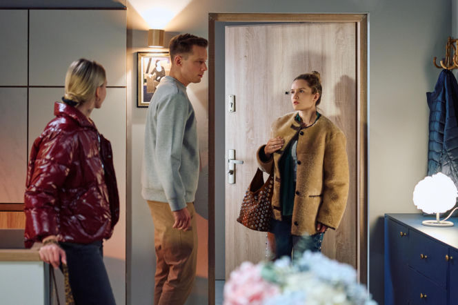 "Na Wspólnej", odcinek 4179: Kalina wrabia Darka w kradzież dużej sumy pieniędzy. Ostatecznie pogrąży Żbika? Tomasz Urbanek